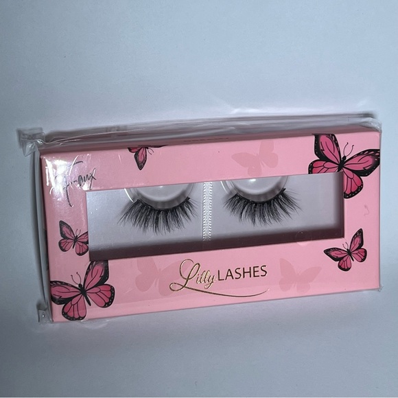 Lilly Lashes 3D Faux Mink Butterfl'eye Half Eyelashes Style: Dreamy - Picture 7 of 8